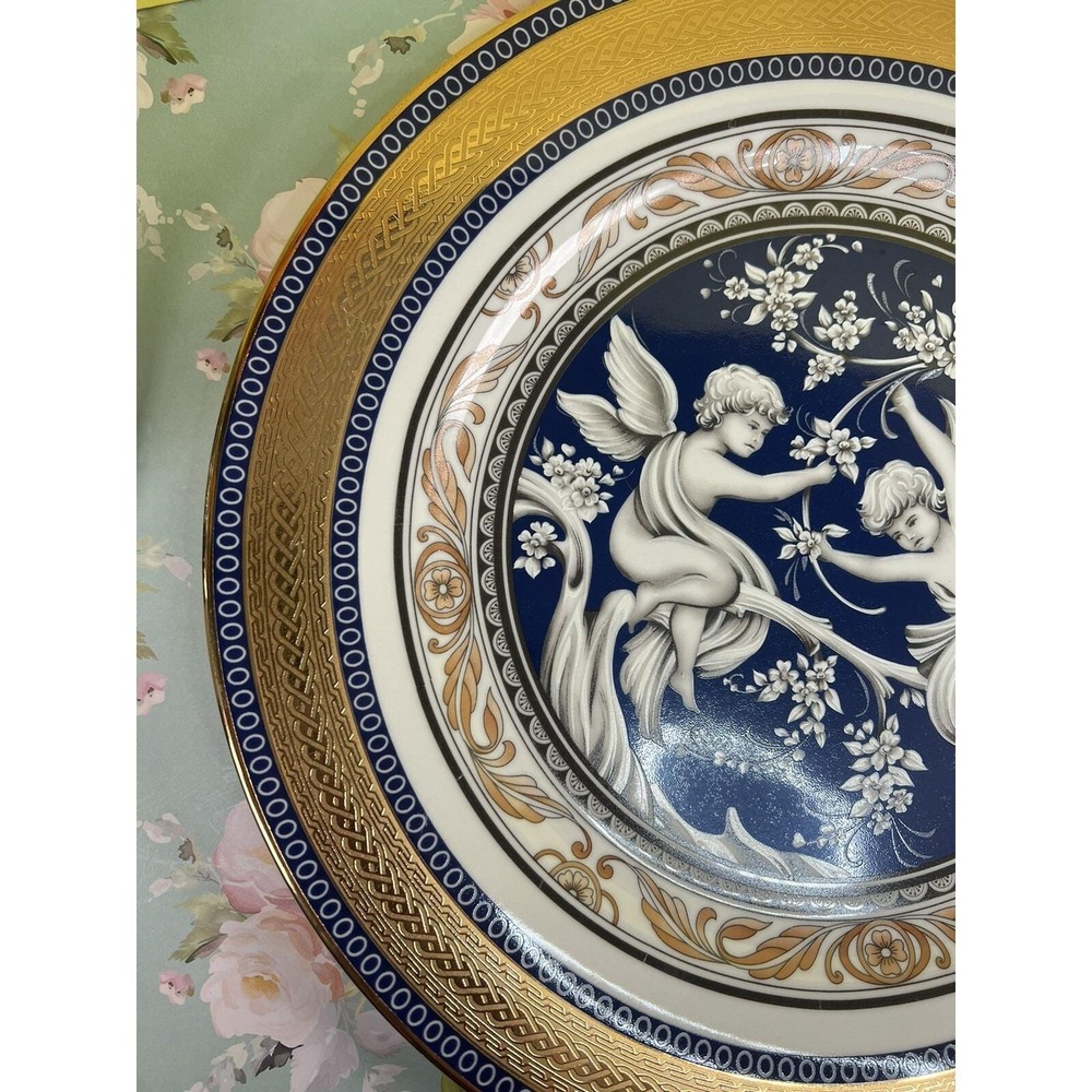Fine Italian Design China plate, angels gold and blue design, so elegant plate! - Picture 8 of 13